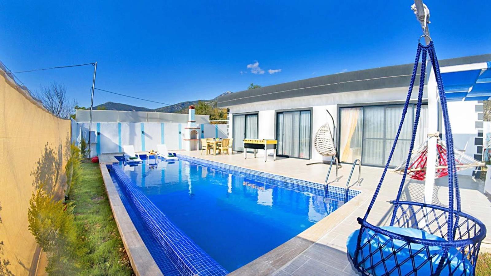 Villa Elif Uezuemlue Kaş Kültér fotó