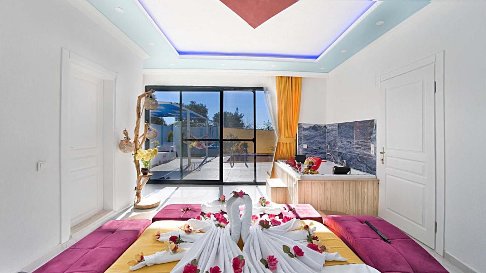 Villa Elif Uezuemlue Kaş Kültér fotó